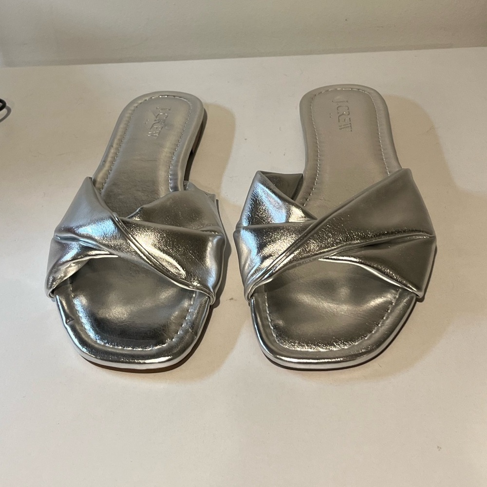 J.Crew faux leather silver sandals sz 7
